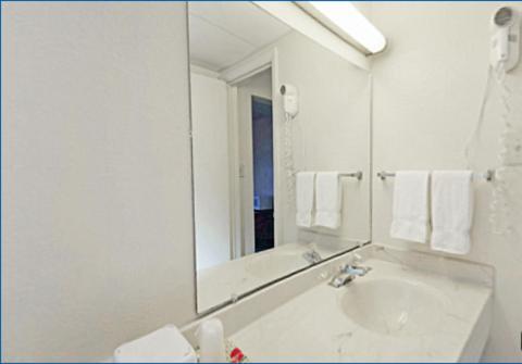 Americas Best Value Inn Winchester Rom bilde